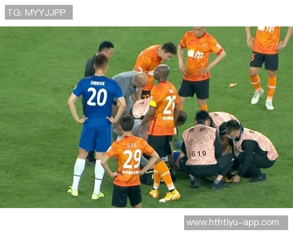 阿苏埃因伤退场被担架抬走米内罗时隔四个月重返赛场